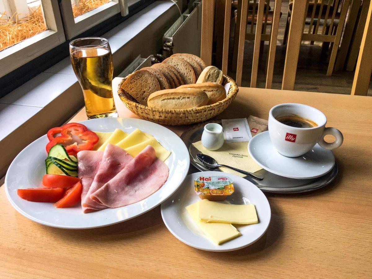 Hotel Dymnik Rumburk Luaran gambar