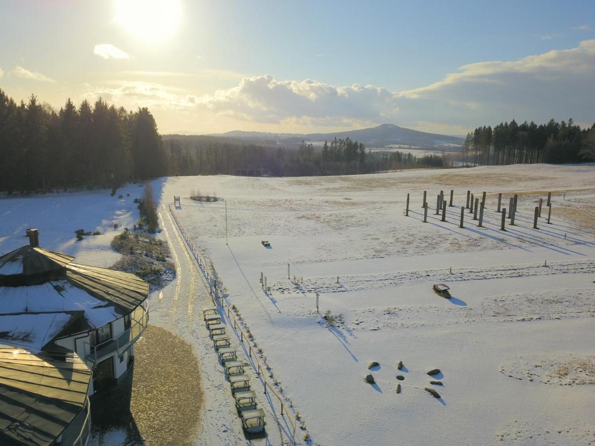 Hotel Dymnik Rumburk Luaran gambar